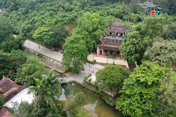 Huyền tích đền Phố Cát linh thiêng