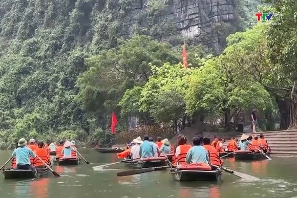 Du lịch nội địa tăng trưởng mạnh