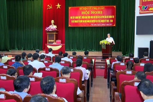 Huyện uỷ Thọ Xuân triển khai Chỉ thị số 35 của Bộ Chính trị