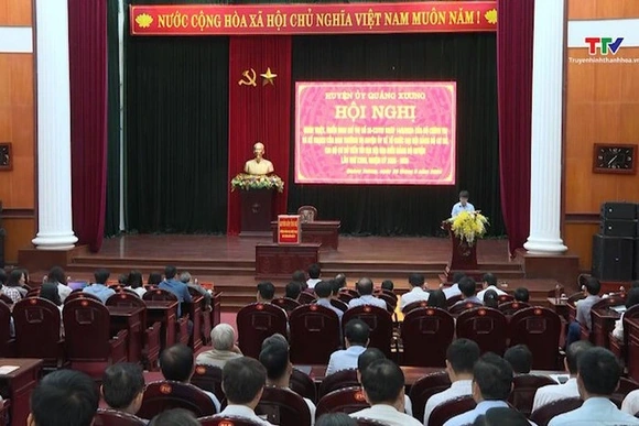 Huyện uỷ Quảng Xương triển khai Chỉ thị số 35 của Bộ Chính trị