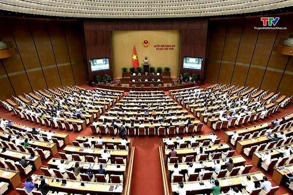 Quốc hội thảo luận về các dự án luật ngày 23/10