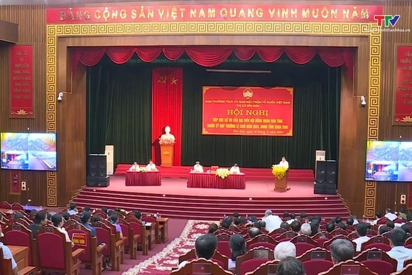 Đại biểu Hội đồng Nhân dân tỉnh tiếp xúc cử tri tại thị xã Bỉm Sơn