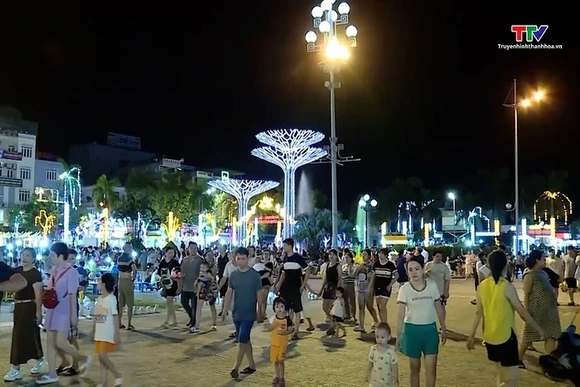 Thanh Hoá dành 5 tỷ hỗ trợ kinh phí tổ chức, vận hành 
Phố đi bộ Phan Chu Trinh