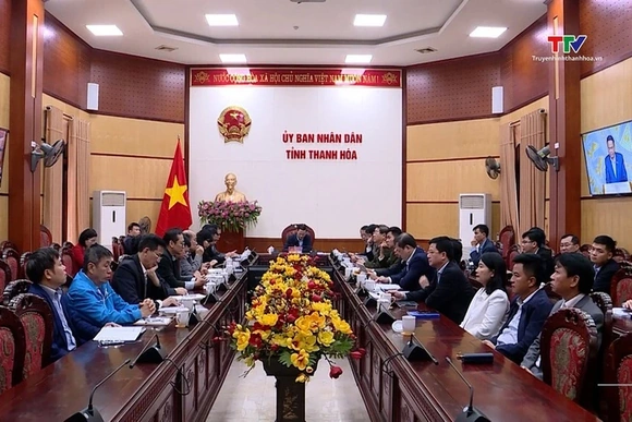 Quán triệt, triển khai thi hành các luật, nghị quyết được thông qua tại Kỳ họp thứ 8, Quốc hội khoá 