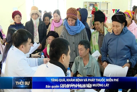 Tặng quà, khám bệnh và phát thuốc miễn phí cho nhân dân huyện Mường Lát