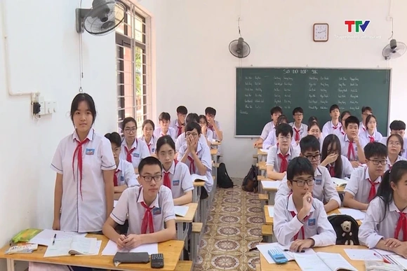 Cá nhân, tổ chức dạy thêm ngoài nhà trường phải đăng ký kinh doanh