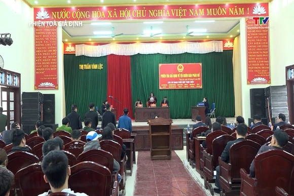 Vĩnh Lộc: Phiên toà giả định buôn bán pháo nổ
