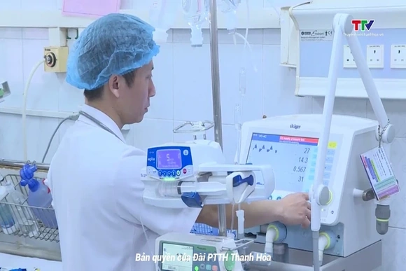 Cảnh báo nguy cơ ngộ độc rượu trong những ngày Tết