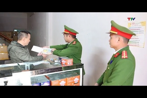 Người dân là cá nhân không được phép kinh doanh pháo hoa Bộ Quốc phòng