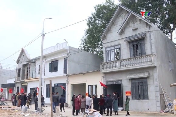 Đảng vì hạnh phúc của Nhân dân