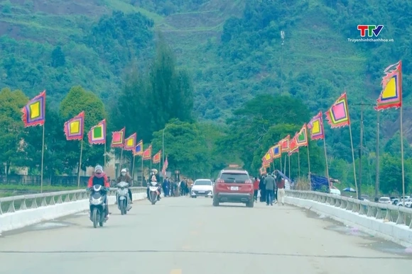 Náo nức du xuân