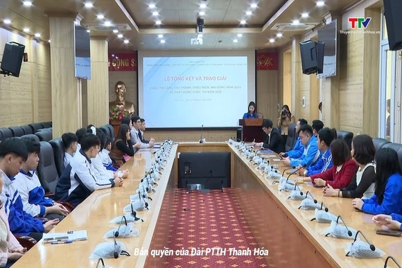 Chắp cánh đam mê sáng tạo khoa học cho học sinh