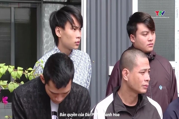 Phát hiện, ngăn chặn 3 vụ, 8 trường hợp chuẩn bị xuất cảnh trái phép đi lao động nước ngoài