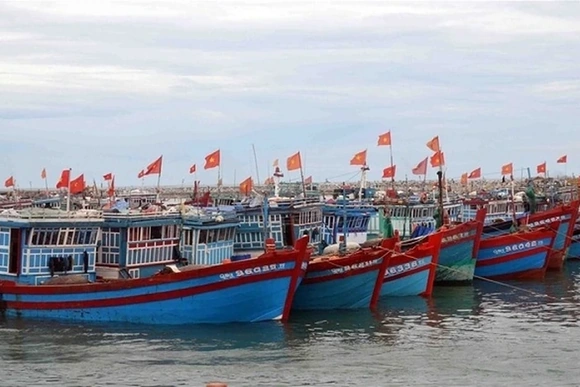 Chỉ thị về việc tăng cường công tác quản lý tàu cá, đảm bảo an toàn cho người và tàu cá hoạt động th