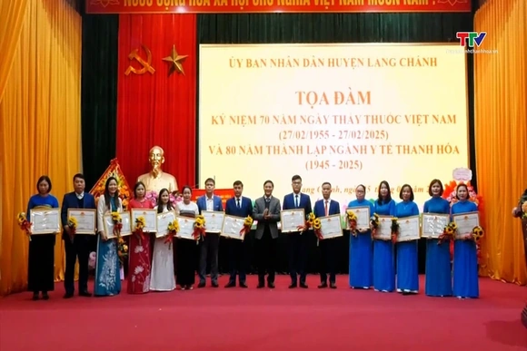 Lang Chánh kỷ niệm 70 năm ngày Thầy thuốc Việt Nam