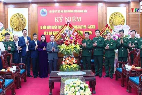 Phó Bí thư Thường trực Tỉnh ủy Lại Thế Nguyên chúc mừng ngày truyền thống Bộ đội Biên phòng
