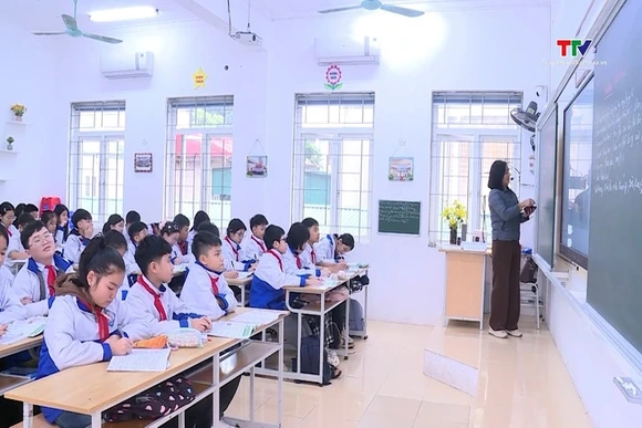 Tăng cường trách nhiệm của hiệu trưởng đối với dạy thêm, học thêm