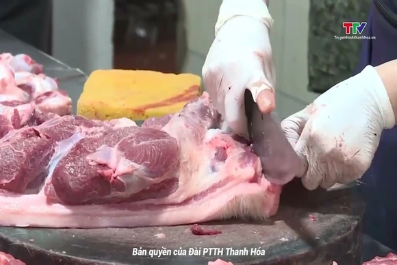 Giá một số hàng hóa thiết yếu hạ nhiệt, giảm áp lực lên lạm phát