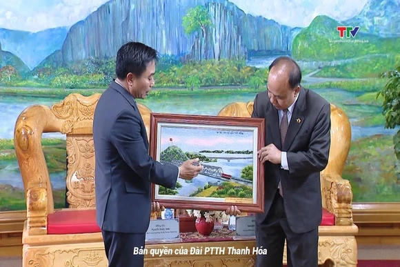 Đoàn đại biểu cấp cao tỉnh Thanh Hóa thăm và làm việc tại tỉnh Hủa Phăn, nước Cộng hòa dân chủ Nhân 