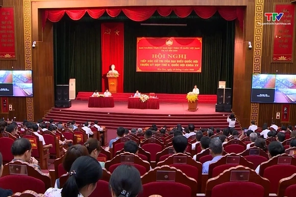 Đoàn Đại biểu Quốc hội tỉnh tiếp xúc cử tri thị xã Bỉm Sơn