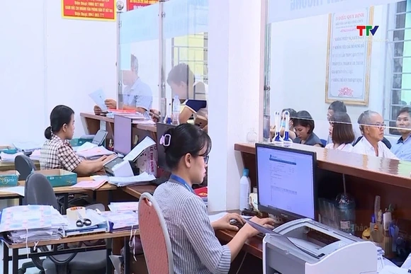 Phân công sửa đổi, ban hành văn bản pháp luật về tổ chức chính quyền địa phương 2 cấp