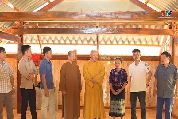 Ban trị sự Giáo hội Phật giáo Việt Nam tỉnh Thanh Hóa bàn giao nhà đại đoàn kết