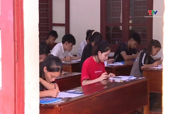3 trường hợp được miễn tất cả các bài thi tốt nghiệp THPT năm 2025