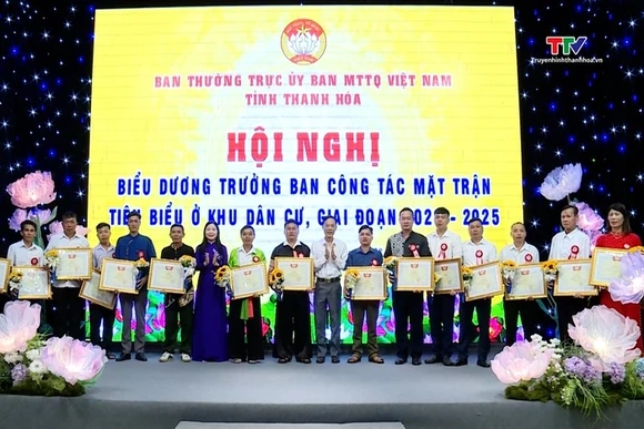 Biểu dương Trưởng ban Công tác Mặt trận tiêu biểu tỉnh Thanh Hóa giai đoạn 2020-2025