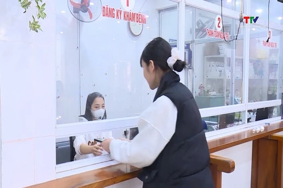 Đẩy mạnh cài đặt sổ sức khỏe điện tử