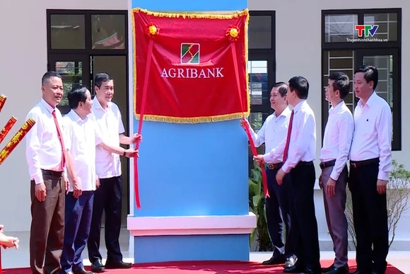 Khánh thành, bàn giao công trình Trường Tiểu học Hải Lĩnh, thị xã Nghi Sơn