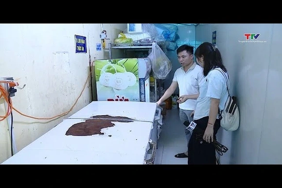Cần siết chặt an toàn thực phẩm trong căng tin bệnh viện