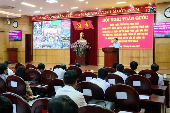 Hội nghị toàn quốc quán triệt, triển khai thực hiện