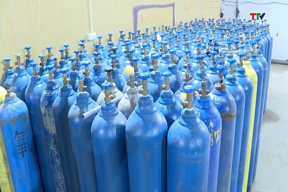 Thủ đoạn tinh vi của đường dây sản xuất, mua bán “khí cười”