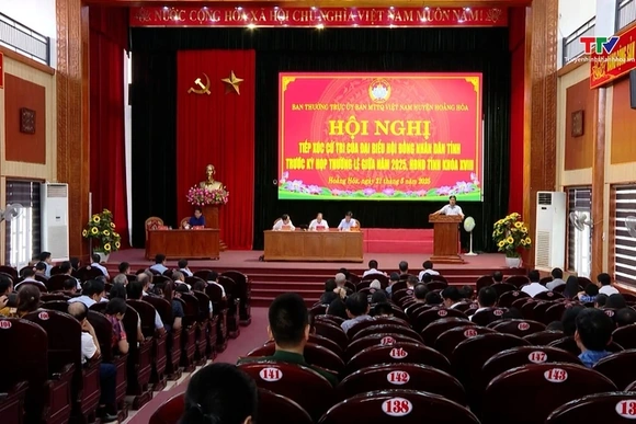 Đại biểu Hội đồng nhân dân tỉnh tiếp xúc cử tri tại huyện Hoằng Hoá