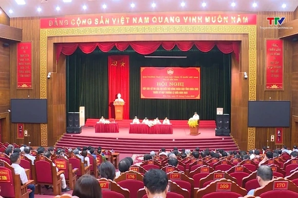 Đại biểu Hội đồng nhân dân tỉnh tiếp xúc cử tri thị  xã Bỉm Sơn