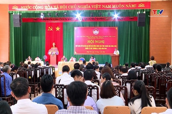 Tổ Đại biểu Hội đồng Nhân dân tỉnh tiếp xúc cử tri thành phố Thanh Hóa