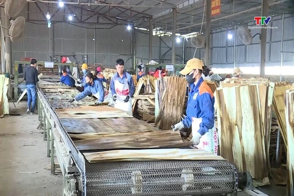 Xuất khẩu gỗ và sản phẩm gỗ đạt hơn 5,38 tỷ USD