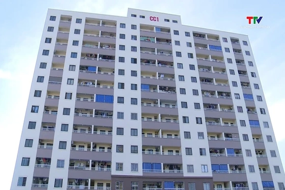 Thị trường bất động sản 5 tháng năm 2025 tăng trưởng tích cực