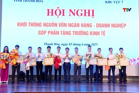 Hội nghị khơi thông nguồn vốn ngân hàng – doanh nghiệp, góp phần tăng trưởng kinh tế
