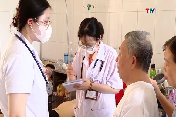Hơn 53% bệnh nhân đột quỵ có tiền sử uống rượu