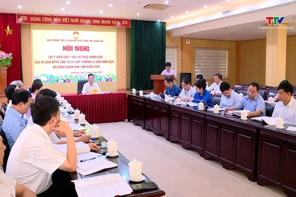 Hội nghị lấy ý kiến góp ý vào dự thảo thông báo của Ủy ban MTTQ tỉnh tại kỳ họp HĐND tỉnh