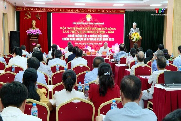 Đẩy mạnh phong trào học tập suốt đời và xây dựng xã hội học tập