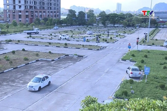 Bộ Xây dựng ban hành Thông tư mới quy định về đào tạo lái xe