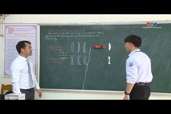 Cả nước tăng gần 22.000 giáo viên