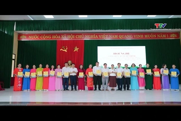 Công bố Quyết định thành lập các nhà trường trên địa bàn phường Nam Sầm Sơn