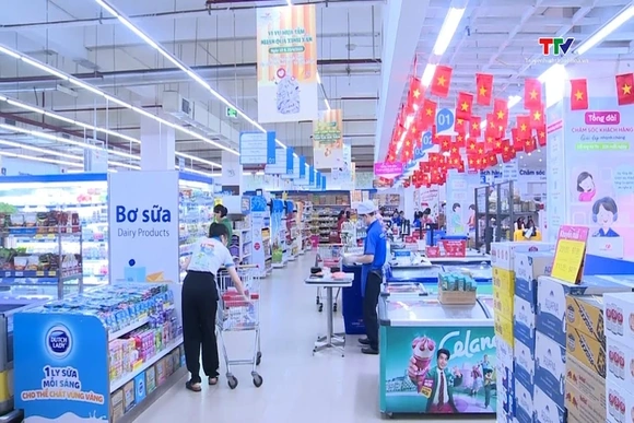 CPI bình quân 7 tháng năm 2025 tăng khoảng 3,2 - 3,3%