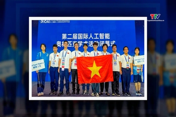 Tất cả 8 thí sinh Việt Nam giành huy chương Olympic AI quốc tế