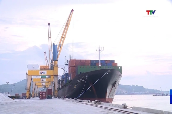Giá trị xuất nhập khẩu 7 tháng đạt trên 514 tỷ USD