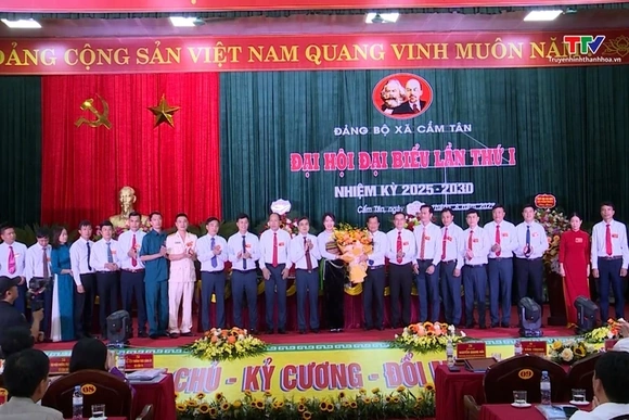 Đại hội Đại biểu Đảng bộ xã Cẩm Tân lần thứ I,
nhiệm kỳ 2025 – 2030