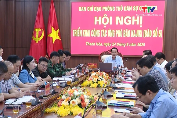 Khẩn trương triển khai công tác ứng phó với bão số 5